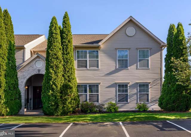 Property at 114 Hiddenwood Dr, Harrisburg, PA 17110, 2 beds, 2 baths