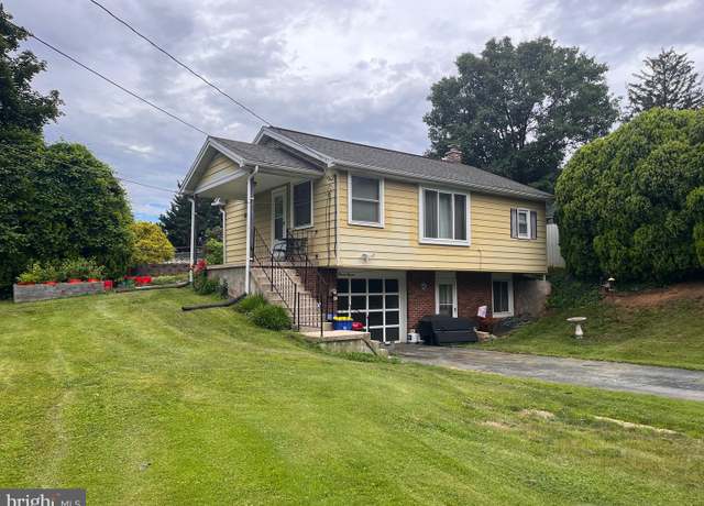 Property at 1111 Reservoir Rd, Harrisburg, PA 17113, 2 beds, 1 bath
