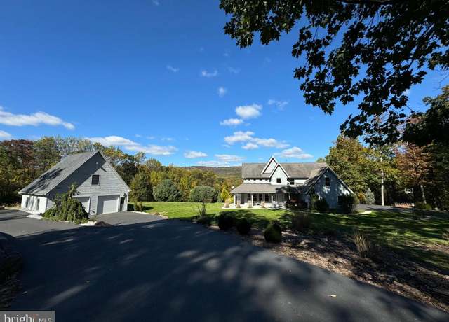 Property at 591 Blue Mountain Pkwy, Harrisburg, PA 17112, 4 beds, 3.5 baths