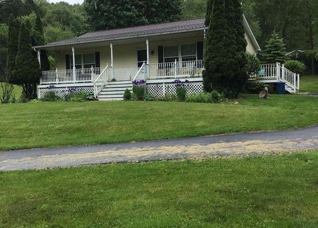 Property at 5930 Glen Rd, Coopersburg, PA 18036, 2 beds, 1 bath