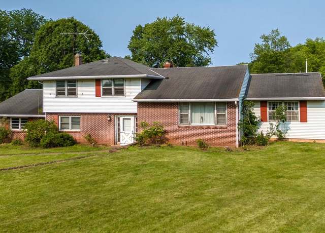 Property at 937 General Nash Dr, Lansdale, PA 19446, 4 beds, 2.5 baths
