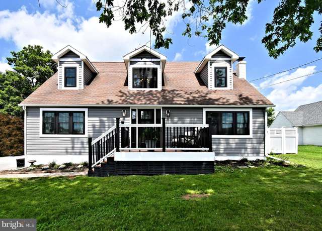 Property at 1437 Hilltop Rd, Pottstown, PA 19464, 4 beds, 2.5 baths