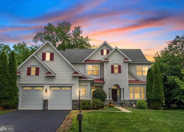 Property at 15673 Altomare Trace Way, Woodbridge, VA 22193, 4 beds, 4.5 baths