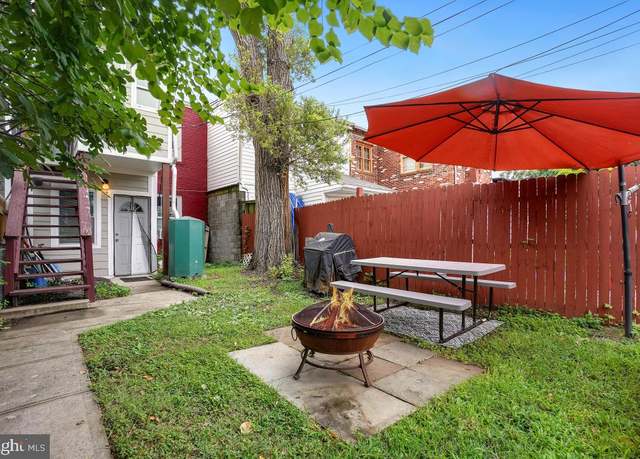 Property at 330 20th St NE, Washington, DC 20002, 3 beds, 2 baths