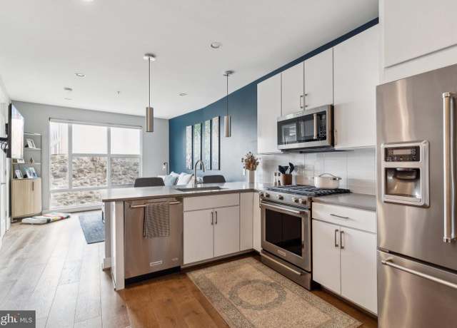 Property at 2337 Champlain St NW #205, Washington, DC 20009, 2 beds, 1 bath
