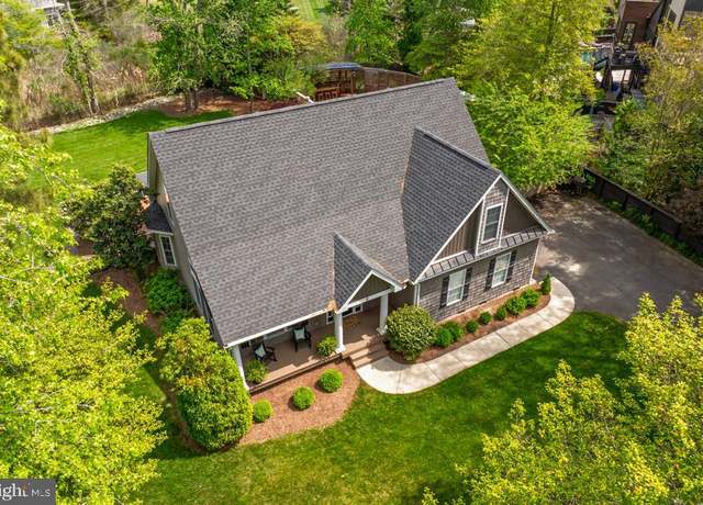 Property at 8 London Cir N, Rehoboth Beach, DE 19971, 4 beds, 4 baths