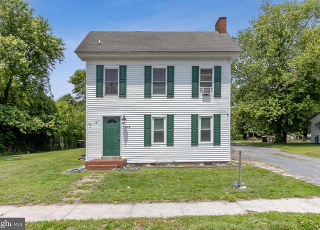 Property at 157 Delaware Ave, Laurel, DE 19956, 4 beds, 2.5 baths