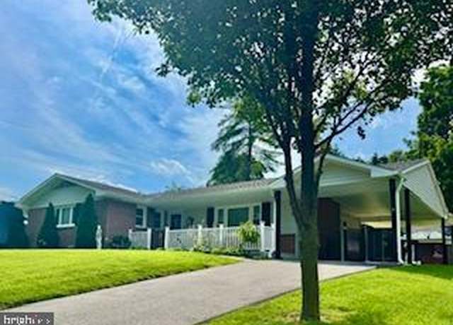 Property at 536 Maple Ridge Ln, Odenton, MD 21113, 5 beds, 3 baths