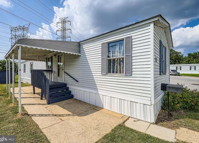 Property at 27 Vista Mobile Dr, Dundalk, MD 21222, 2 beds, 2 baths