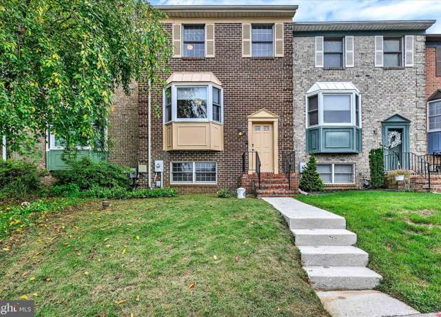 Property at 29 Cherrywood Ct, Cockeysville, MD 21030, 3 beds, 3 baths