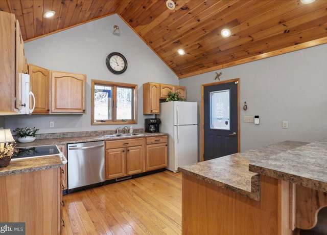 Property at 167 Sears Ln, Swanton, MD 21561, 4 beds, 3 baths
