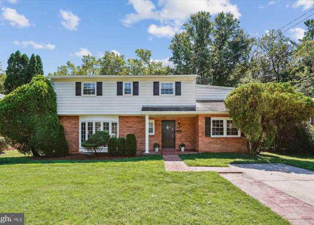 Property at 6224 Rockhurst Rd, Bethesda, MD 20817, 4 beds, 2.5 baths