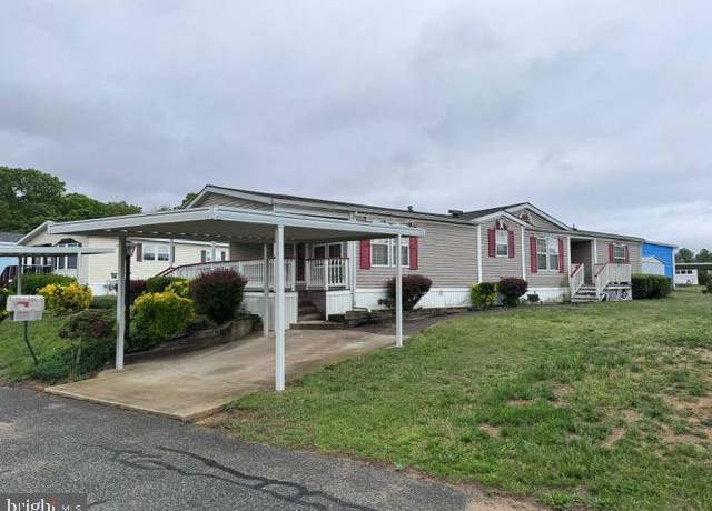 Property at 768 E Garden Rd #136, Vineland, NJ 08360, 3 beds, 2 baths