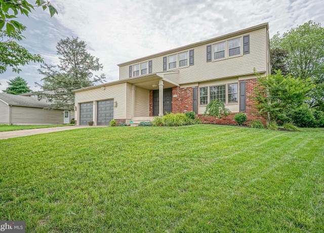 Property at 36 Norwich Dr, Sewell, NJ 08080, 4 beds, 2.5 baths