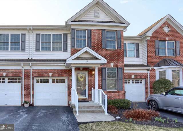 Property at 114 Ashford Way, Camp Hill, PA 17011, 3 beds, 3.5 baths