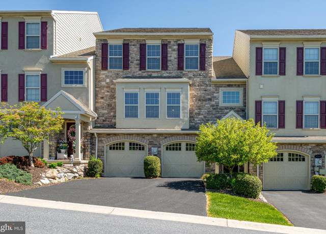 Property at 1905 Roxbury Ct, Mechanicsburg, PA 17055, 3 beds, 2.5 baths