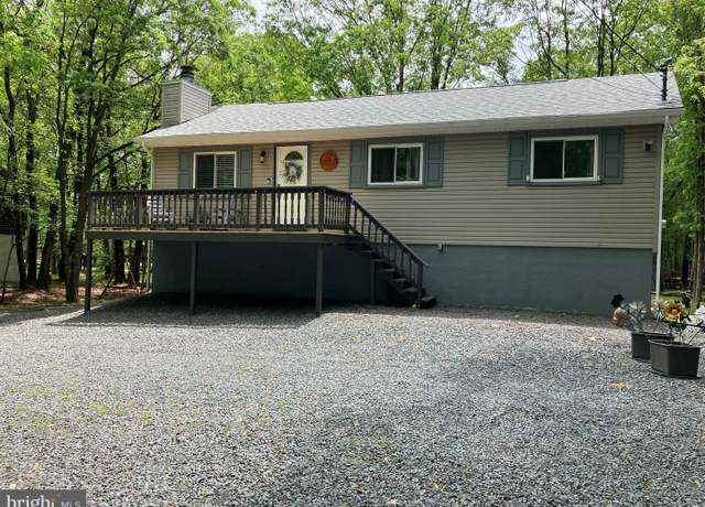 Property at 42 Hillcrest Dr, Albrightsville, PA 18210, 3 beds, 2 baths