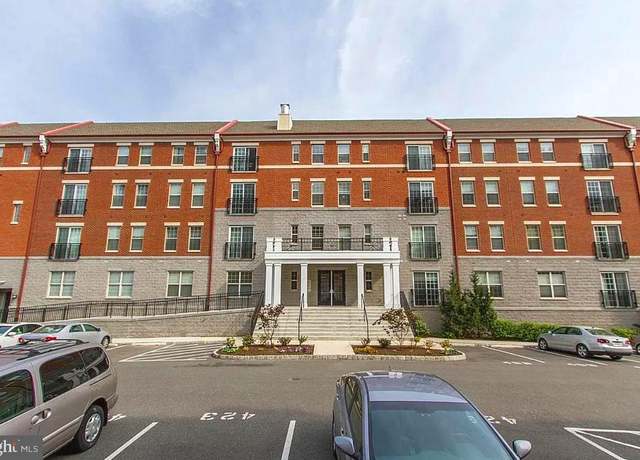 Property at 600 Commodore Ct #2644, Philadelphia, PA 19146, 1 bed, 1 bath