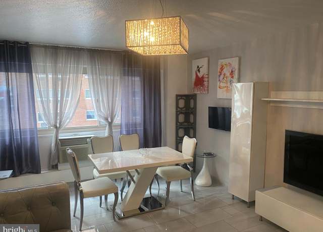 Property at 2101-17 Chestnut St #519, Philadelphia, PA 19103, 1 bed, 1 bath