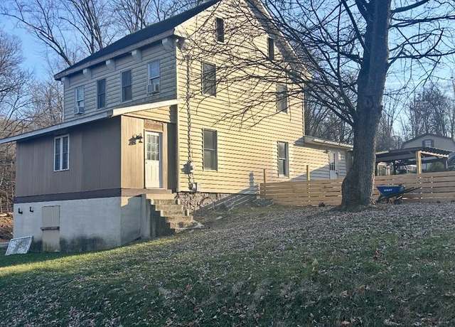 Property at 450 River Dr, York Haven, PA 17370, 3 beds, 1.5 baths