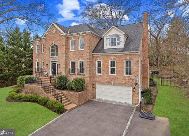 Property at 7824 Southdown Rd, Alexandria, VA 22308, 4 beds, 4.5 baths