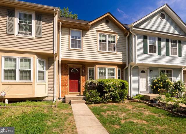 Property at 8905 Waldren Way, Lorton, VA 22079, 3 beds, 2.5 baths