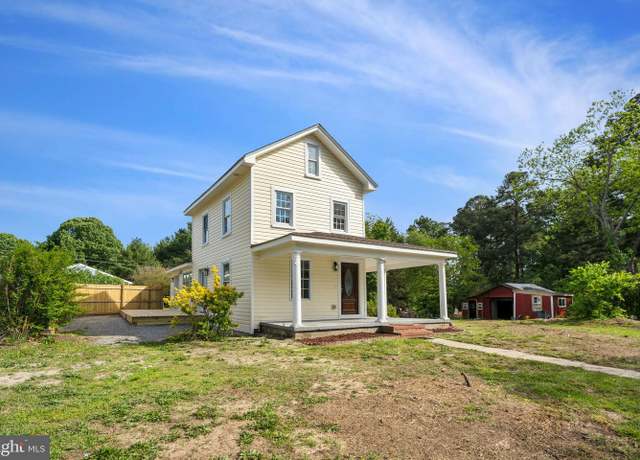Property at 2651 Carmines Island Rd, Hayes, VA 23072, 3 beds, 3 baths