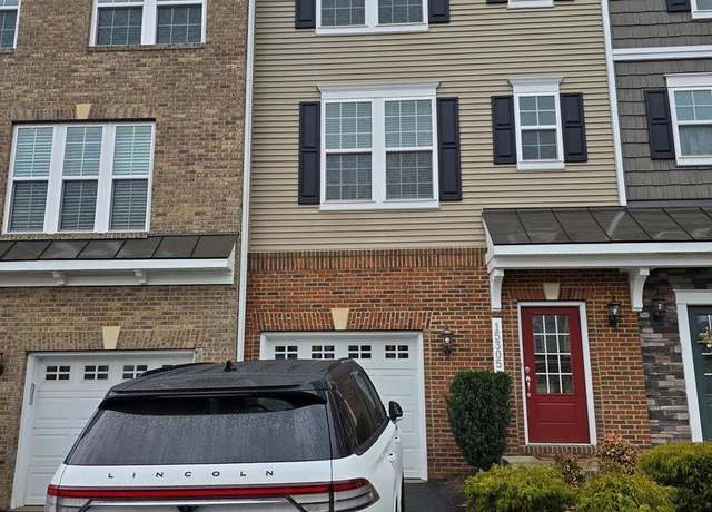 Property at 15305 Linville Creek Dr, Haymarket, VA 20169, 3 beds, 3.5 baths