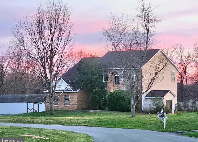 Property at 461 Apple Cross Rd, Harpers Ferry, WV 25425, 4 beds, 4 baths