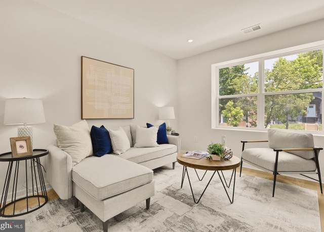 Property at 2610 41st St NW #4, Washington, DC 20007, 2 beds, 2 baths