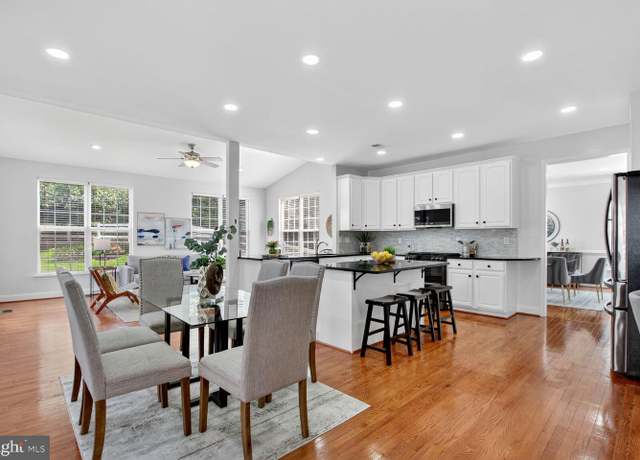 Property at 14040 Natia Manor Dr, North Potomac, MD 20878, 4 beds, 3.5 baths