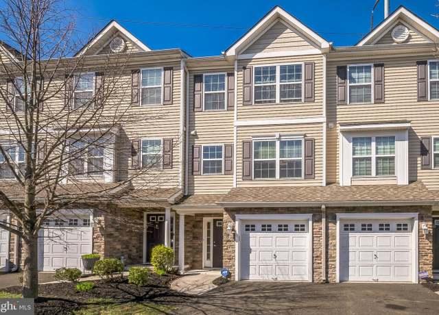 Property at 46 Lumber Ln, Mount Ephraim, NJ 08059, 3 beds, 2.5 baths