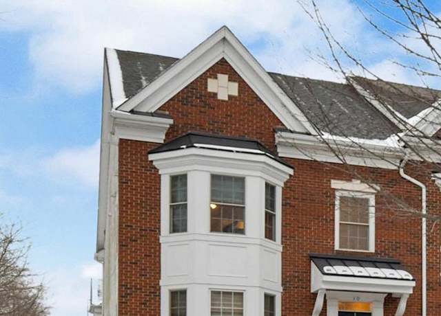 Property at 10 N Commerce Sq, Robbinsville, NJ 08691, 3 beds, 2.5 baths