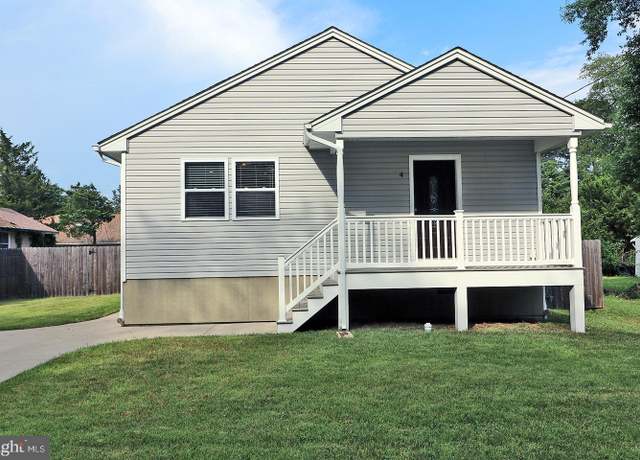 Property at 4 Dolphin Way, Waretown, NJ 08758, 3 beds, 2 baths