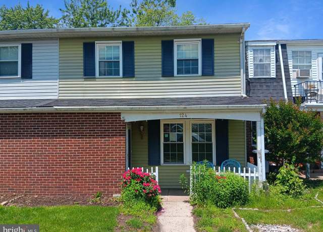 Property at 124 Reliance Pl, Telford, PA 18969, 3 beds, 1.5 baths