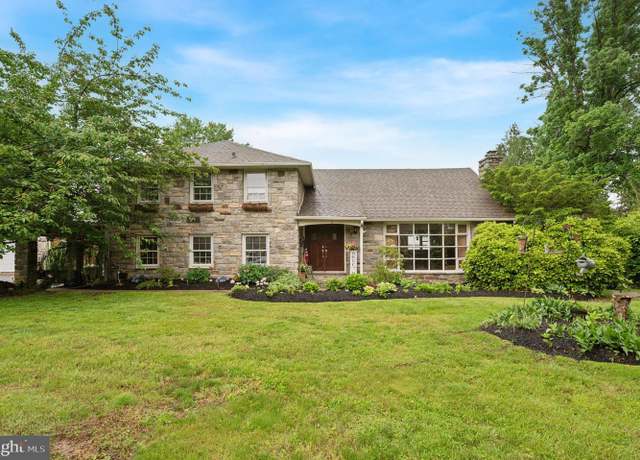 Property at 1 Locust Ln, Media, PA 19063, 4 beds, 3.5 baths