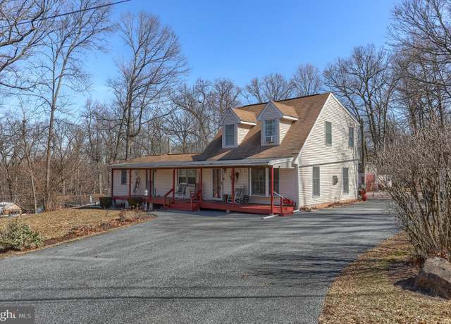 Property at 1021 Darlene Ave, Palmyra, PA 17078, 3 beds, 2 baths