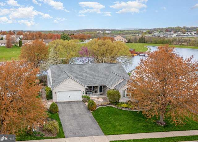 Property at 35 Scenic Dr, Myerstown, PA 17067, 4 beds, 3 baths