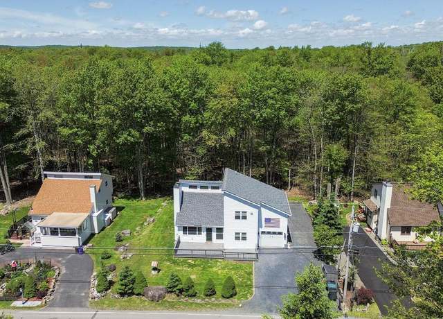 Property at 973 Country Place Dr, Tobyhanna, PA 18466, 3 beds, 2 baths