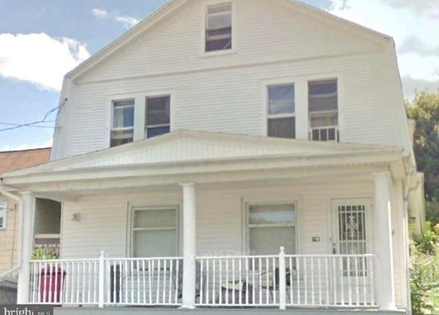 Property at 338 East Ave, Mount Carmel, PA 17851, 4 beds, 2 baths