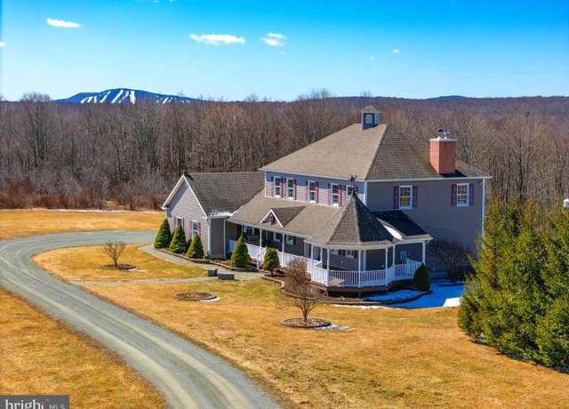 Property at 1405 Ball Pond Rd, Thompson, PA 18465, 5 beds, 3 baths