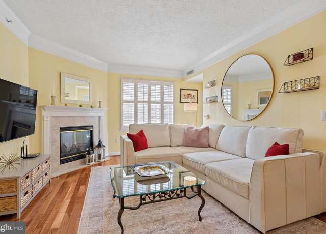 Property at 901 N Monroe St #509, Arlington, VA 22201, 2 beds, 2 baths