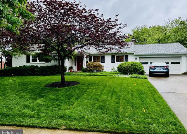 Property at 1312 Kingston Ave, Alexandria, VA 22302, 4 beds, 3 baths