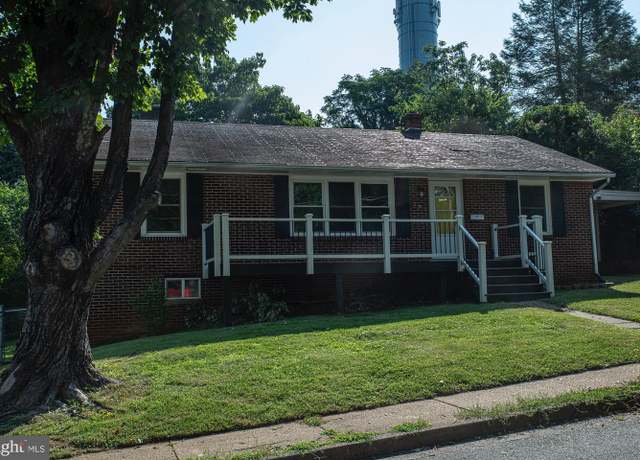 Property at 147 S Almond St, Orange, VA 22960, 3 beds, 2 baths