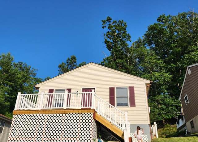 Property at 370 Horace Ave, Waynesboro, VA 22980, 3 beds, 1 bath