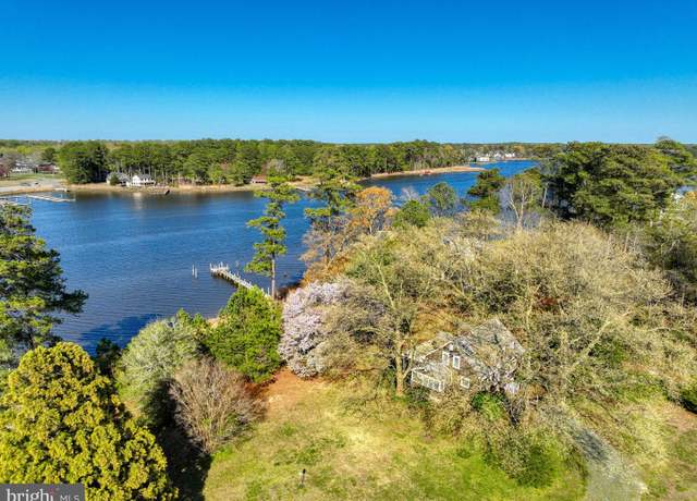 Property at 5 Blackberry Ln, Harbeson, DE 19951, 4 beds, 2 baths