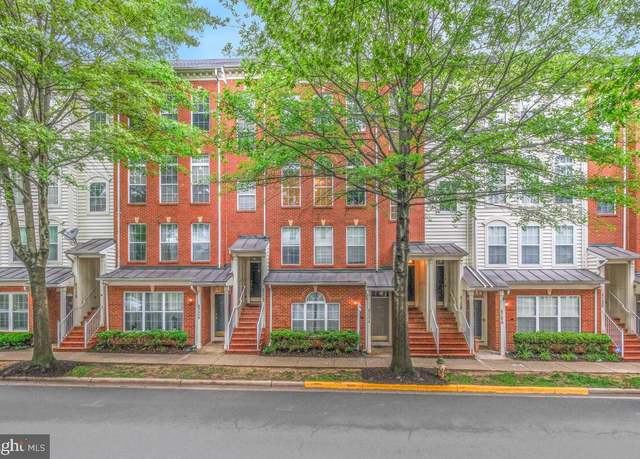 Property at 624-B Main St Unit 624B, Gaithersburg, MD 20878, 3 beds, 2.5 baths