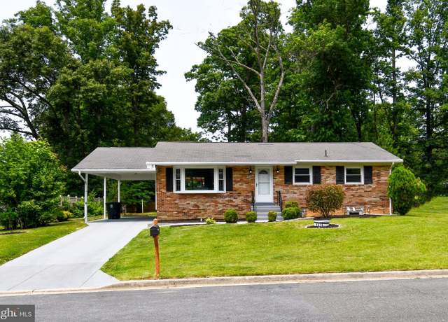 Property at 9616 Small Dr, Clinton, MD 20735, 4 beds, 3 baths