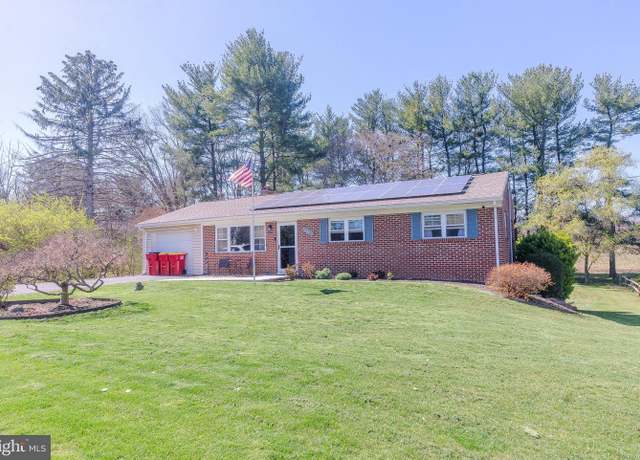 Property at 13828 Paradise Church Rd, Hagerstown, MD 21742, 3 beds, 2 baths