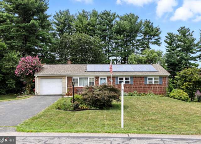 Property at 13828 Paradise Church Rd, Hagerstown, MD 21742, 3 beds, 2 baths